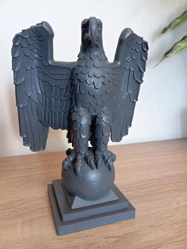 3D printed scale resin replica of Berlin Tempelhof airport eagle - statue, decor