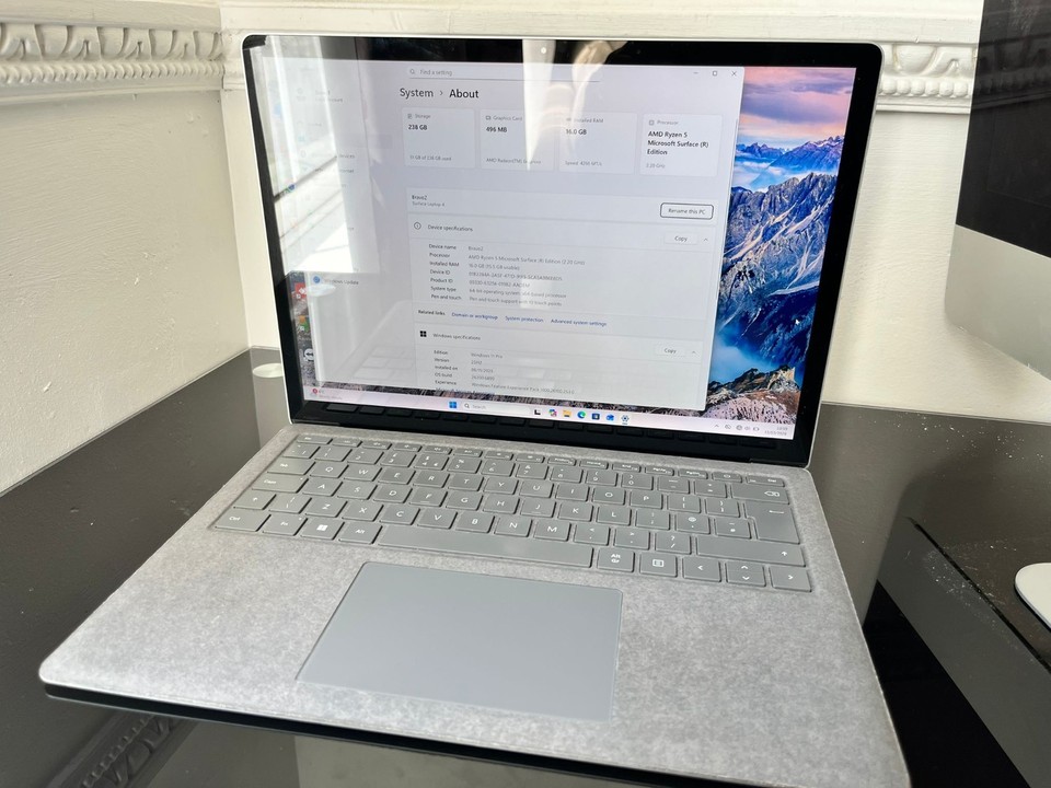 Microsoft Surface Laptop 4 13.5