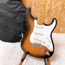 fender japan st57-70 84-87 E serial with case