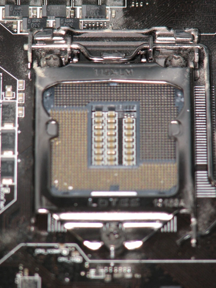 MSI Z87-GD65 GAMING LGA1150 DDR3 ATX Motherboard W/Cpu Fan W/ I/O Shield  - Image 3 of 4