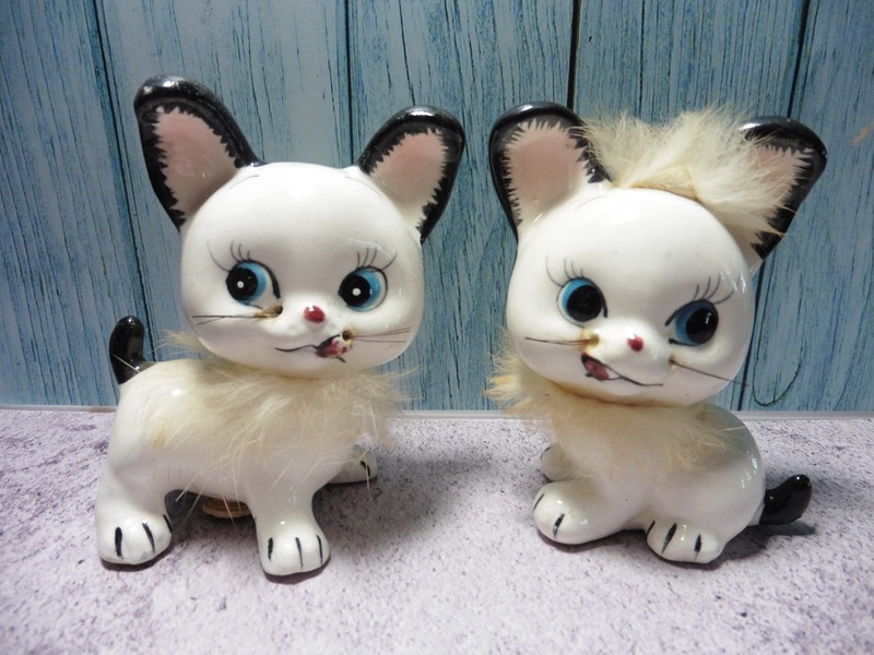 Vintage Salt and Pepper Shakers~Kitty Cat's Faux Fur Whisker's Big Eyes