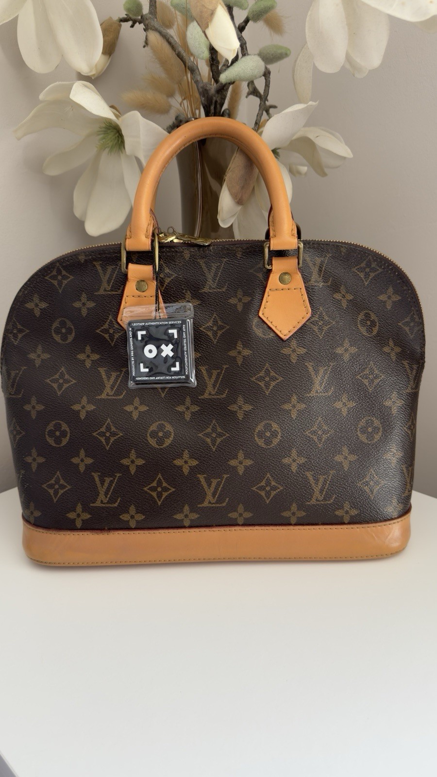 Louis Vuitton Alma PM Monogram Handbag Excellent Condition Authenticated