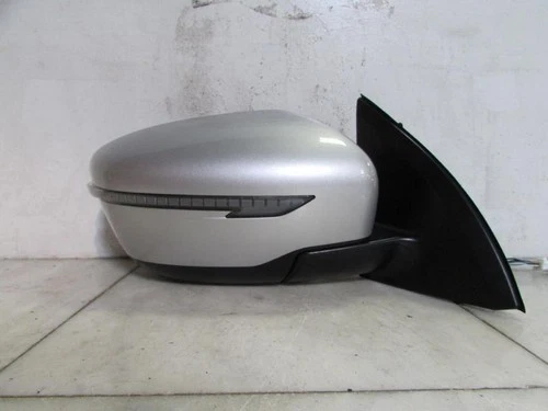 2019 NISSAN ROGUE SPORT SIDE MIRROR RIGHT SILVER TURN SIGNAL OEM 96301-6MA0A