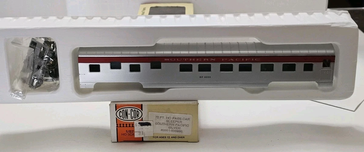 Con-Cor Southern Pacific HO Model Railroad Passenger Cars for sale
