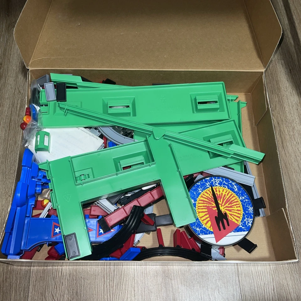 Pressman Domino Rally Galaxy Explorer Set with Box Vintage 1993 Game NICE - Image 3 of 4