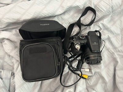 FUJIFILM FINEPIX S4500 DIGITAL CAMERA Cord & Case
