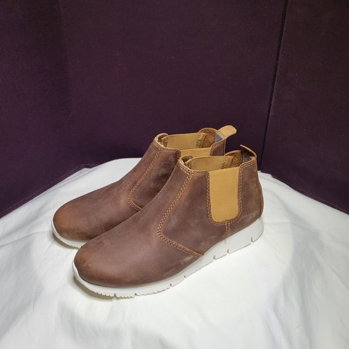 Kodiak Boots - Picture 2 of 9