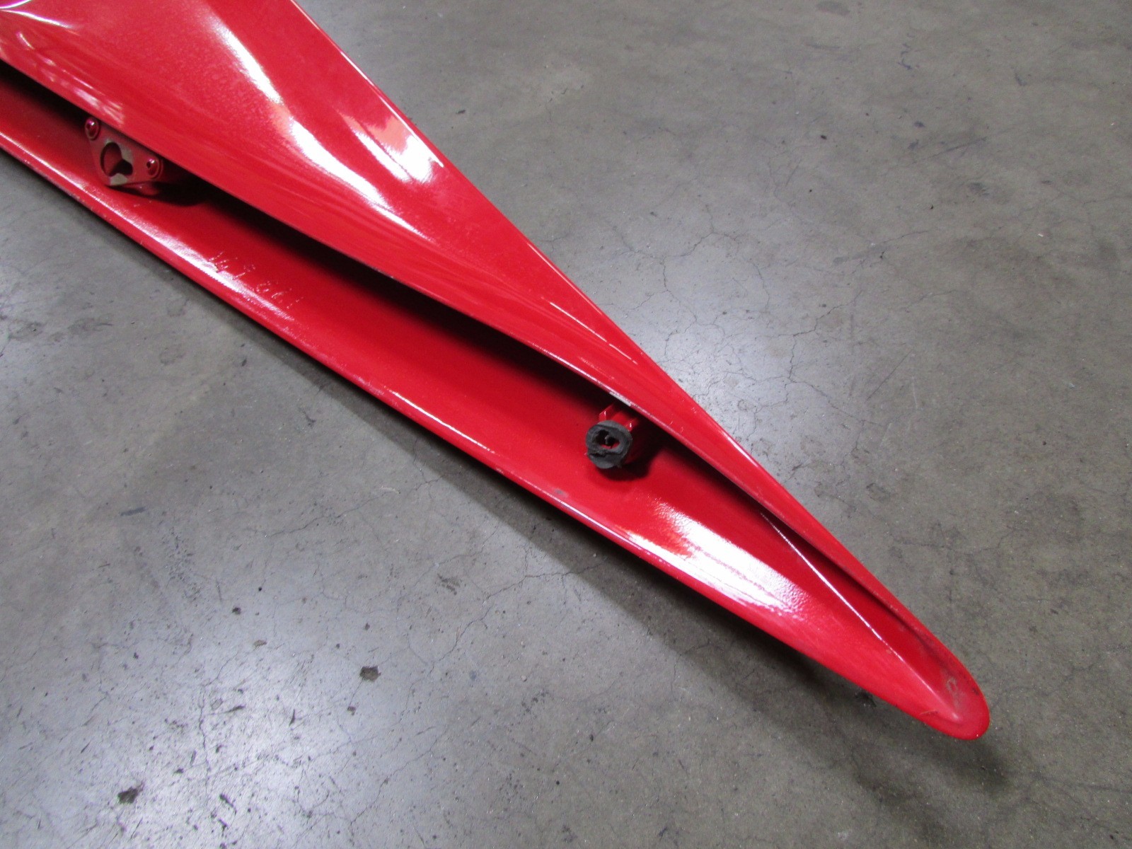 Ferrari 599 GTB, RH, Right Upper Quarter Panel, Red, Used, P/N 69352011