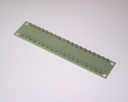 LOT OF TWO GT802BN2 KEYSTONE CONNECTOR TERMINAL BLOCKS DOUBLE ROW
