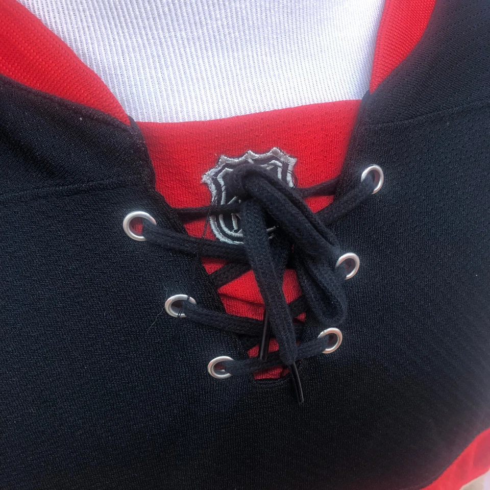 Camiseta deportiva de hockey Chicago Blackhawks Patrick Sharp Reebok CCM talla 50 Foto 2 de 4