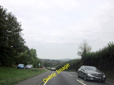 Foto 6x4 Kleine Kreuzung auf A4133 bei Holt Flotte um 2014
