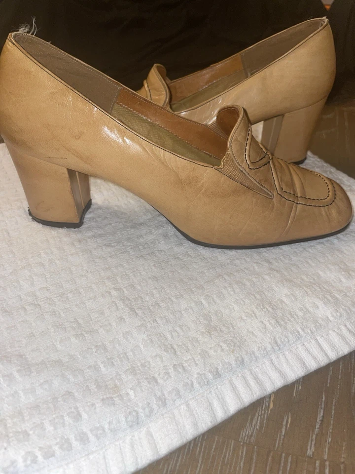 Mocasines de tacón vintage Foto 3 de 4