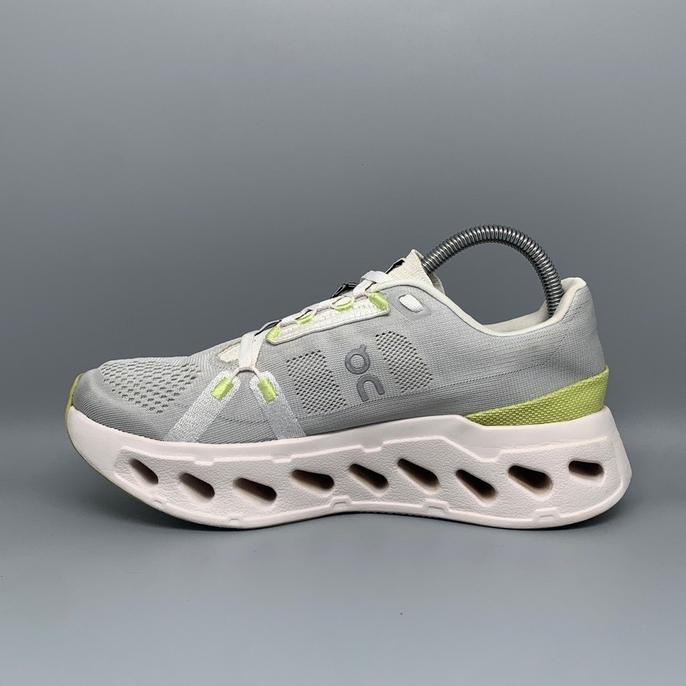 On Cloudeclipse White Sand Road Running Shoes Wom… - image 9