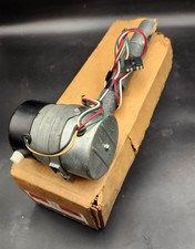 76 Cadillac Seville Power Radio Antenna Motor Mast Actuator Assembly Nos 76 Cadillac Seville Power Radio Antenna Motor Mast Actuator Assembly Nos