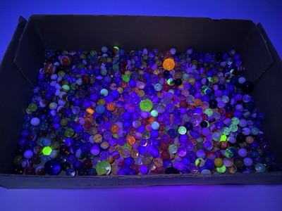 Large Lot Of Vintage Marbles Some Early, Some Uv Radioactive #3
