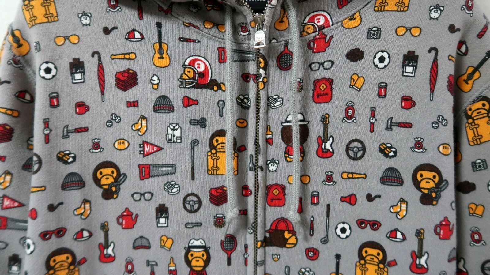 A BATHING APE (BAPE) Felpa con cappuccio A BATHING APE BAPE Baby Milo Shark Zip M taglia NIGO GIAPPONESE