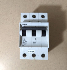 SIEMENS 5SX23 D10 3-Pole 400V Circuit Breaker Max 480VAC