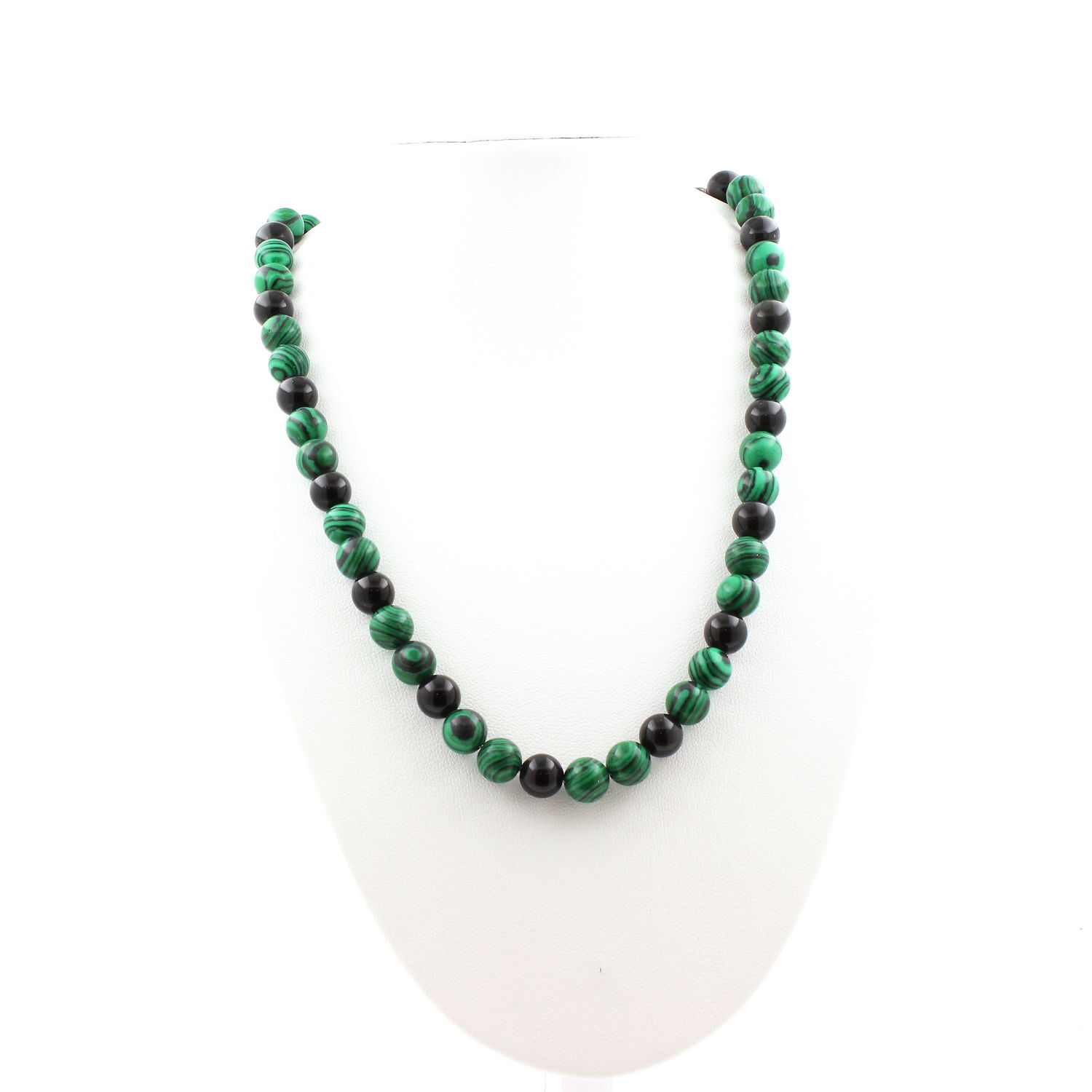 Collier malachite et obsidienne noire 8 mm, le bijou bohème chic chic