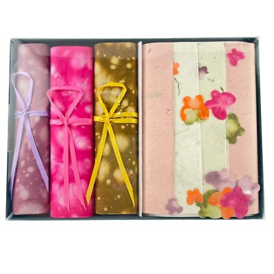 Natural Hand Crafted Paper Tie Dye Seaweed Flower Petals 24 Sheets Pretty Floral