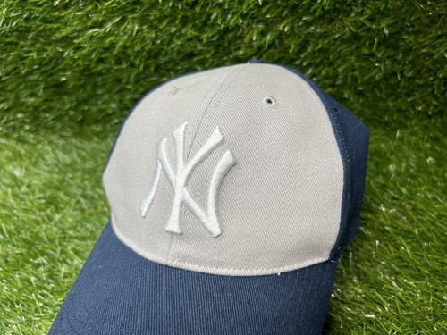 Vintage Twins Enterprise New York Yankees MLB Plain Logo Two Tone Snapback Hat - Picture 7 of 8