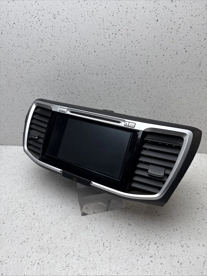 2016 2017 HONDA ACCORD INFO DISPLAY SCREEN RADIO OEM 39101-T3W-A93 - Image 3 of 4