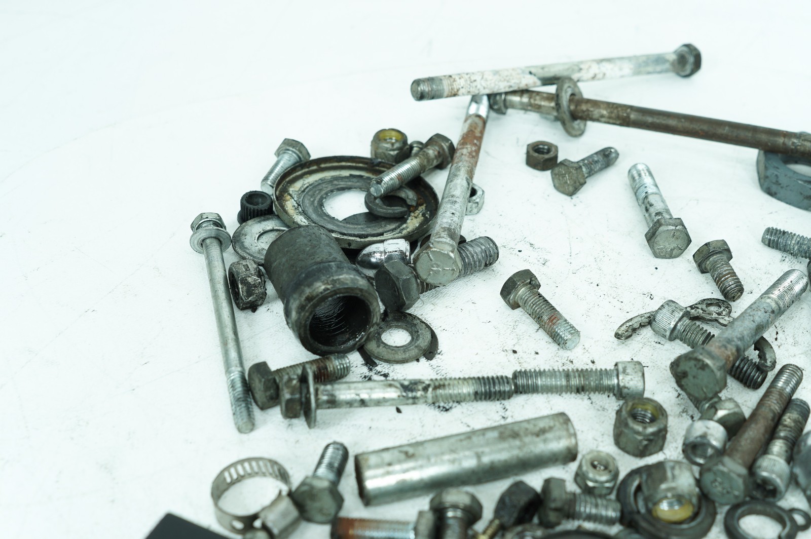 1980 Harley Sportster XLH883 OEM Hardware Bolts Nuts & Brackets