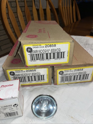 31PK GE 20858 Q20MR16C/CG15 ESX/CG Constant Color MR16 20W Energy Saving Lamps - Picture 3 of 7