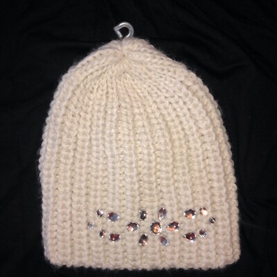 Women display picture 2