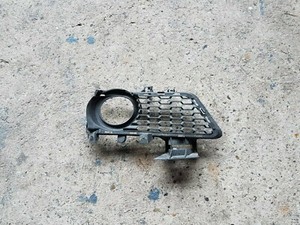 BMW 3er F30 F31 LCI Gitter Stossfänger Stoßstange vorne links M-Paket 8062631