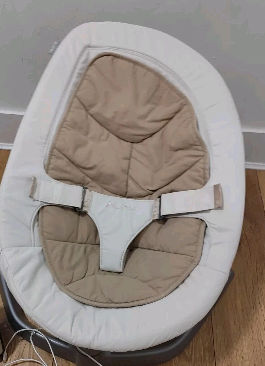 Nuna Leaf Baby Rocker
Opens in a new window or tab