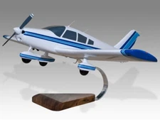 Piper PA-28-140 Cherokee N4149J Desk Wood Airplane New Model Small Scale 1/32