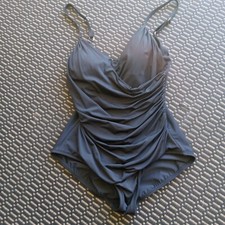 Women's NWOT Jantzen 1 Piece Solid Black Swimsuit Size 14 Cruise Vacation Wear