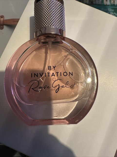 Michael Buble by Invitation Rose Gold Eau de Parfum 30ml see description