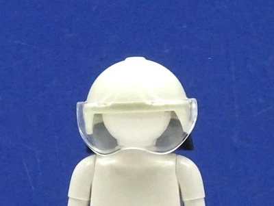 1 x HELM MIT VISIER NACKENSCHUTZ PLAYMOBIL zu FEUERWEHR THW RETTUNG Bergung RAR - Bild 1 von 4