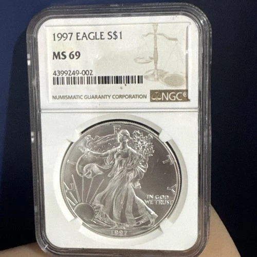 1997 United States Silver $1 Eagle MS69 NGC