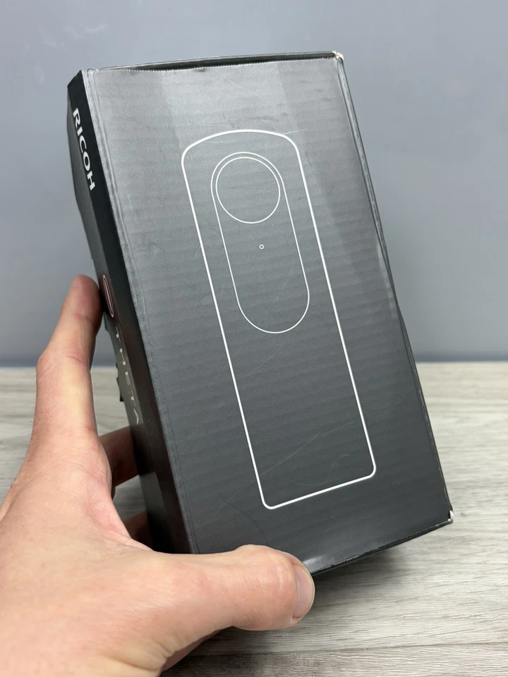 Ricoh Theta v 360° 4K Spherical Camera Metallic Grey In Good Working Condition - Image 3 of 4
