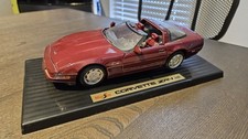 Maisto 1:18 Chevrolet Corvette ZR-1 1993 Red Diecast Car Opening Doors Hood