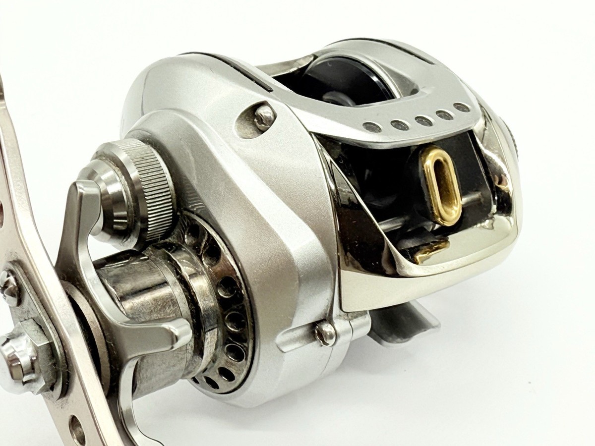 Daiwa TD-Zillion 100L リール Daiwa Baitcasting Reel TD ZILLION 100P-CC CRAZY CRANKE Right