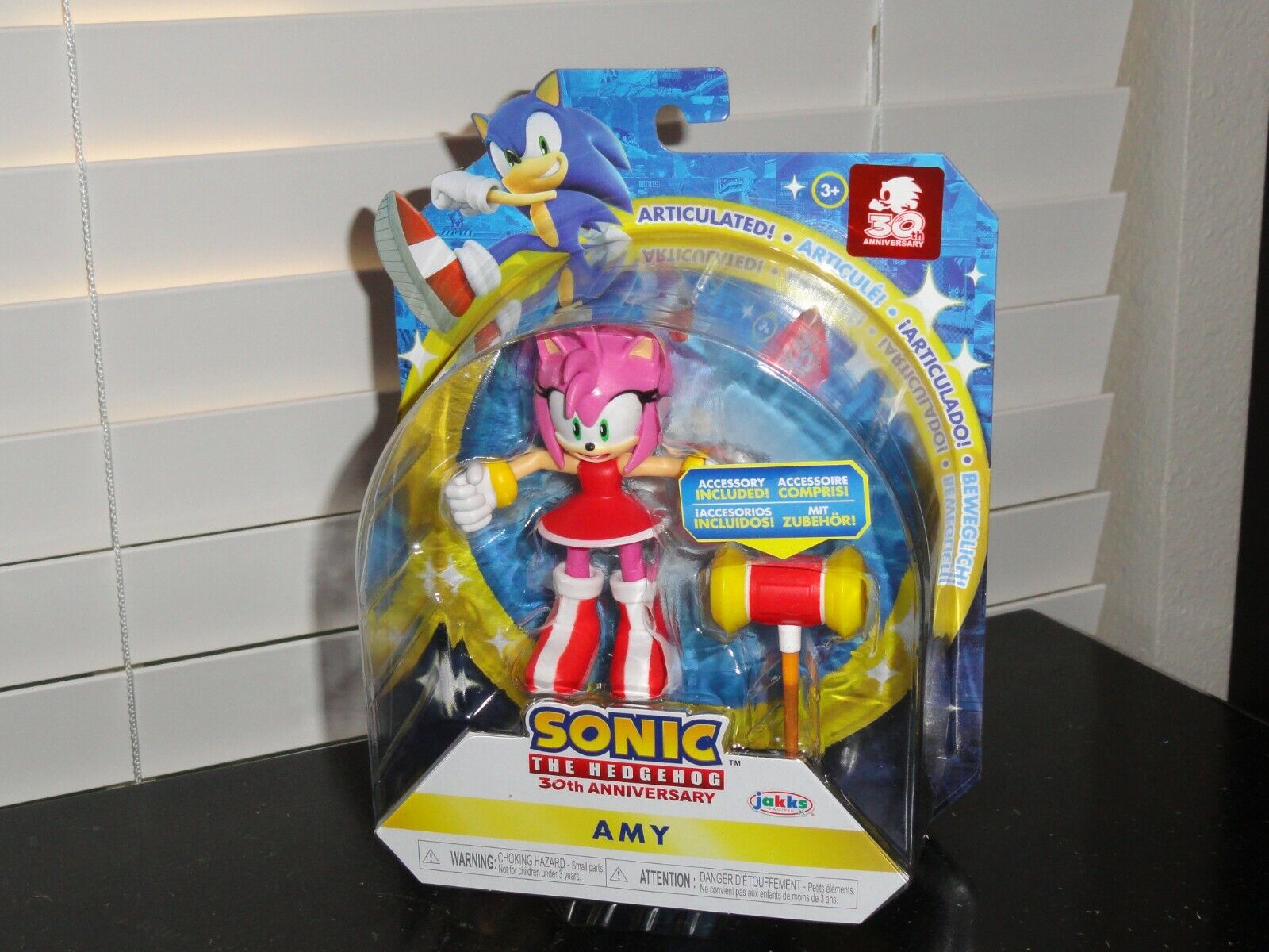 Sonic The Hedgehog Amy 4 Action Figure Modern, with Hammer Jakks