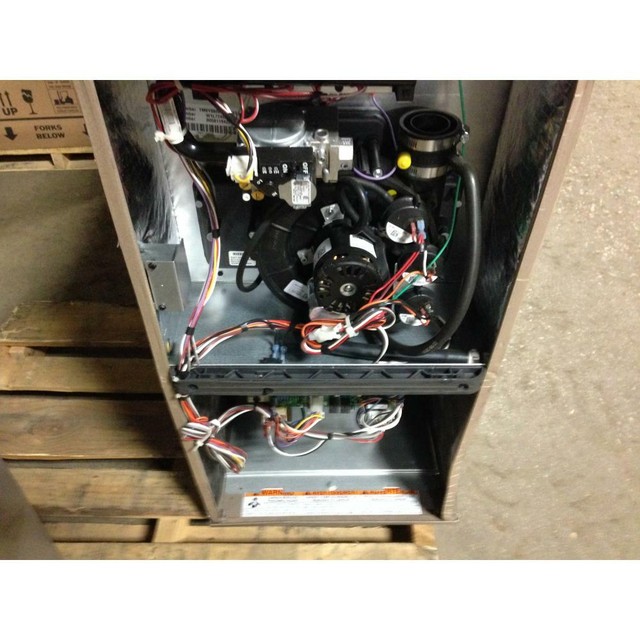 YORK TM9Y060B12MP11A 60,000/39,000 2 STAGE 5 SPEED ECM GAS FURNACE, 96