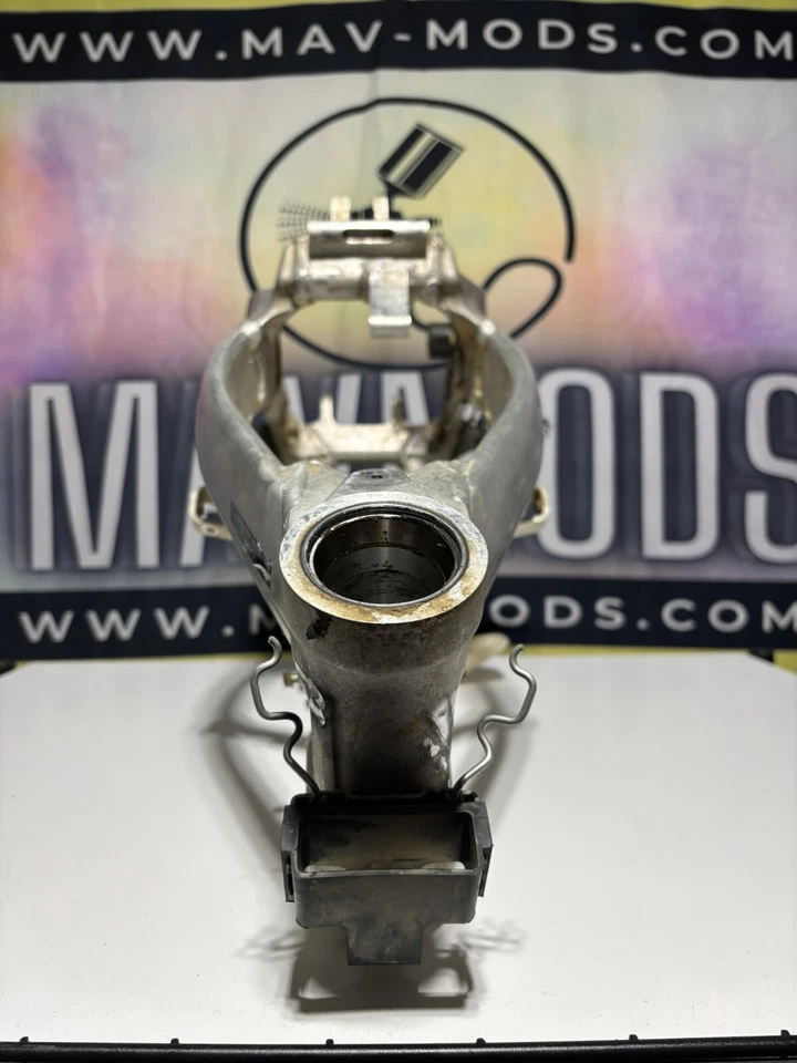 Cuadro Honda CRF 250R CRF250R 2005 OEM usado 2004-2009 Foto 2 de 4