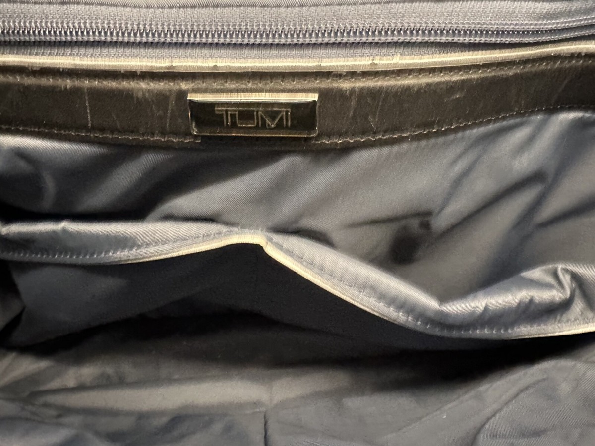 TUMI 'Arrive Narita' Black Leather CFX Slim Laptop Briefcase | eBay