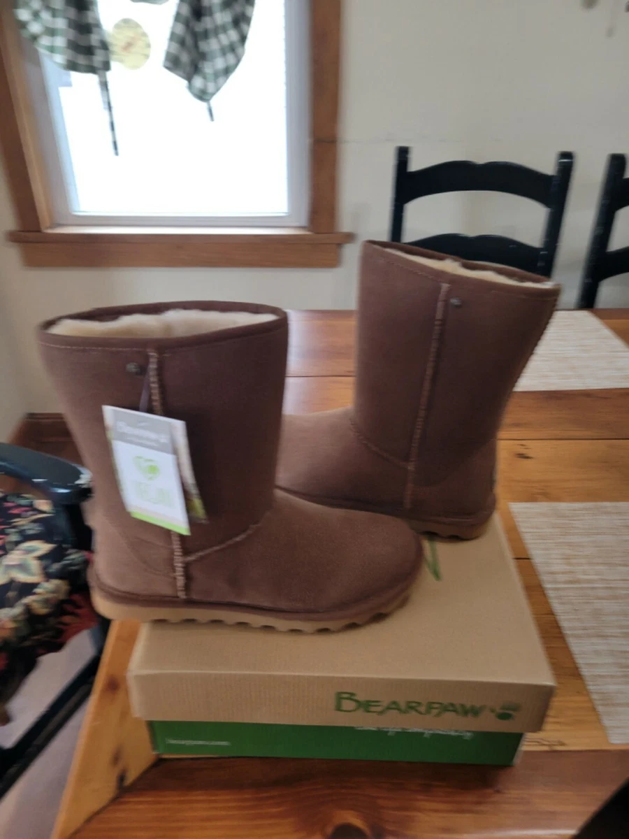 Bearpaw boots store elle short