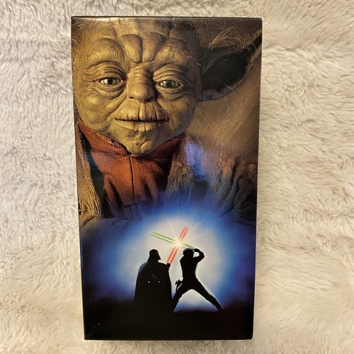 Star Wars VHS Trilogy 4,5 and 6 DVD Trilogy 1,2 and 3 - Picture 5 of 9