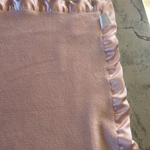 Little Giraffe 30” X 32” Pink Satin Trim Baby Blanket - Picture 8 of 21