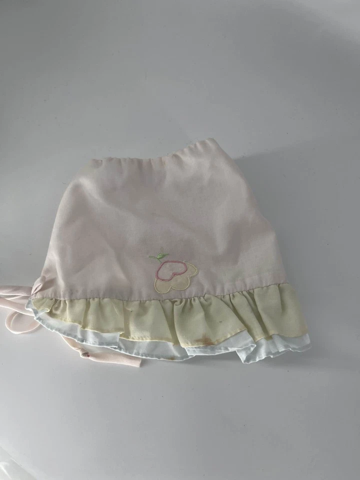 Girl Bonnet Pink Embroidered Flower Ruffle Lace Ribbon Tie Hat - Image 2 of 3