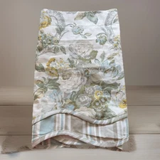 Waverly Home Spring Bling Floral Valance Scallop Tiered Green Ivory 52Wx21L EUC