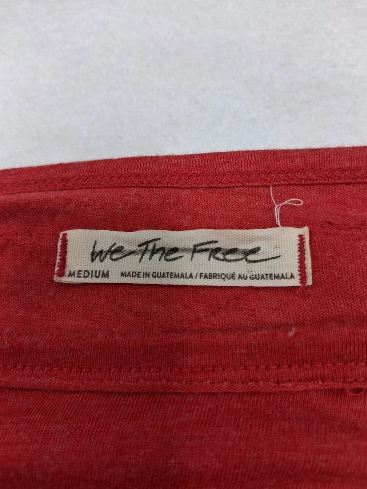 Camiseta de verano We The Free People para mujer manga media larga roja frente arrugado Foto 4 de 4