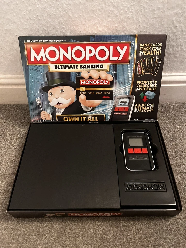 Hasbro Monopoly Ultimate Banking Electronic Family Board Game 2015 Complete VGC - Image 4 of 4