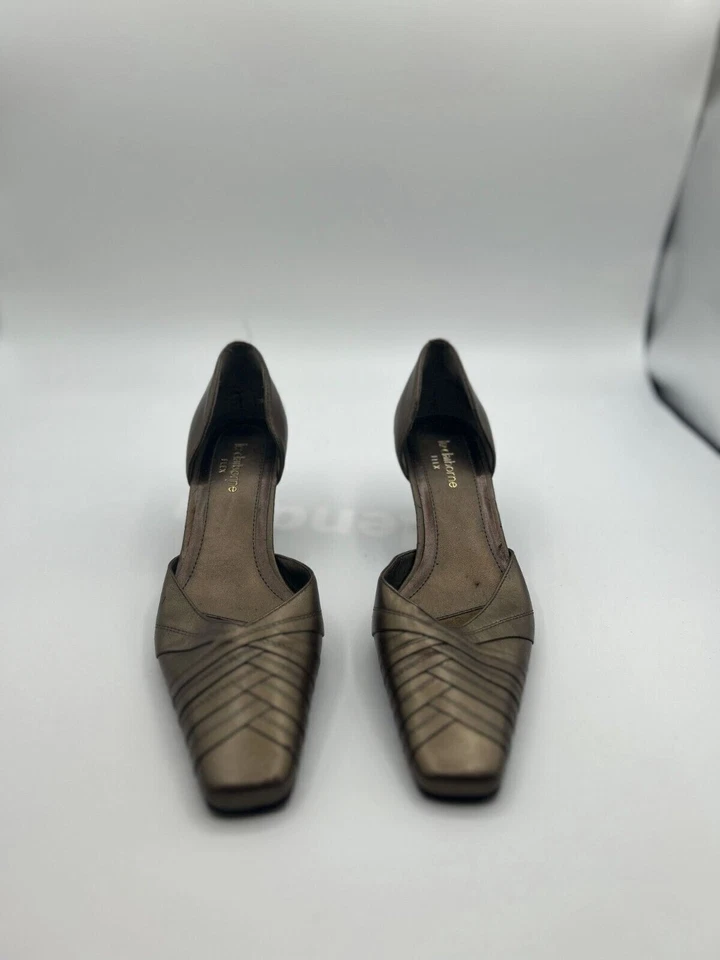Tacones de aguja Liz Claiborne Flex sin cordones para mujer talla 6M cuero marrón metálico Foto 2 de 4
